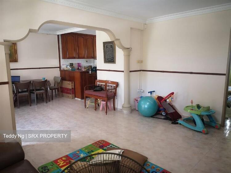 Blk 946 Tampines Avenue 4 (Tampines), HDB 4 Rooms #233853331